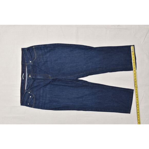 L.L. Bean Classic Fit Jeans Men's Big & Tall Size 42x32 Blue 100% Cotton - Picture 4 of 8